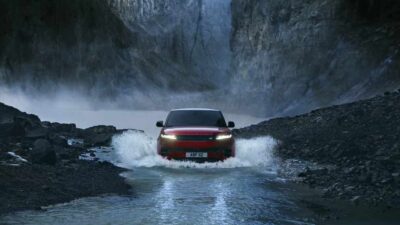 Permalänk till:Maffig lansering av nya Range Rover Sport